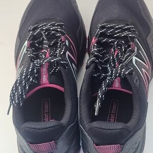 New Balance Womens Trail Running Shoes